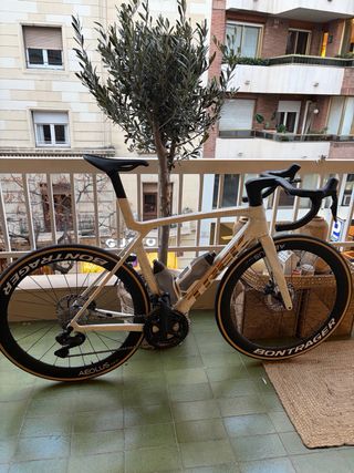 TREK MADONE SLR7 GEN8