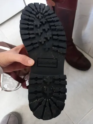 Botas altas de piel artesanas