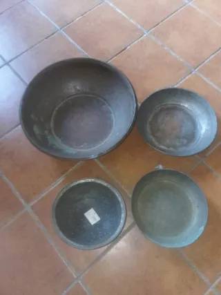 Set Sartenes y Escurridores Antiguos