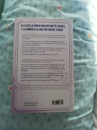 The striker. Los polos opuestos se atraen