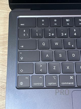 Apple MacBook Air Medianoche