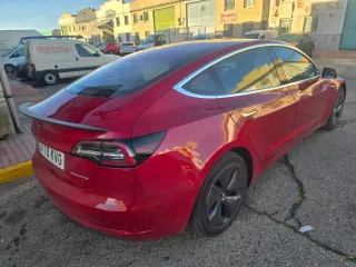 Tesla model 3 2019