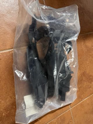 Caja de Batería KTM 79011055100 Nueva