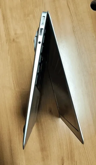 MacBook Air 13"