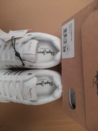 Zapatillas Pepe Jeans Blancas y Doradas Talla 39