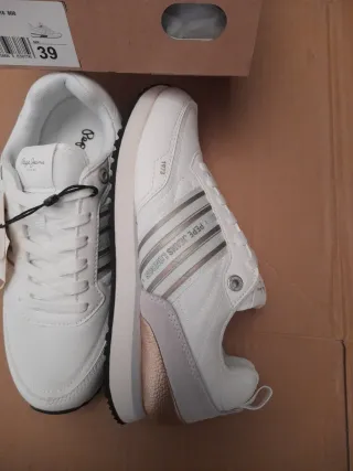 Zapatillas Pepe Jeans Blancas y Doradas Talla 39