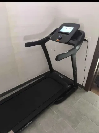 Tapis Roulant FP-TECH Elettrico 10 Monitor
