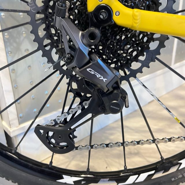 Bicicleta Gravel Finna Landscape Amarilla