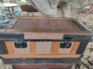 Baúl antiguo para restaurar