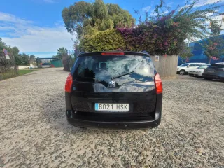 Peugeot 5008 1.6HDi "7 PLAZAS" PEGATINA B AÑO 2013
