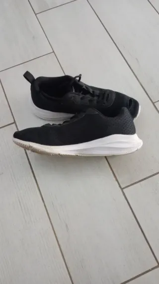 Scarpe da ginnastica Champion nere e bianche