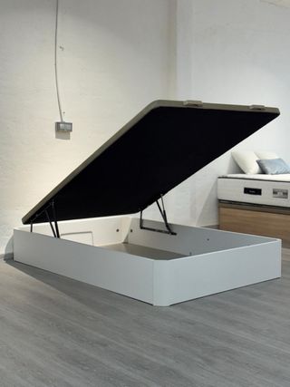 Canapé de gran capacidad nuevo