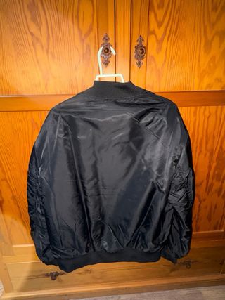 Chaqueta bomber negra mujer