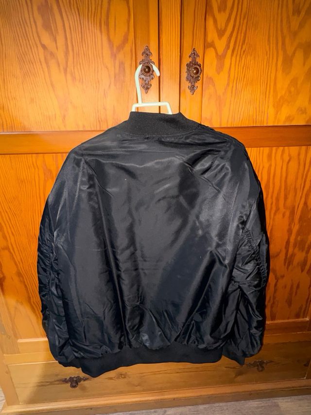 Chaqueta bomber negra mujer