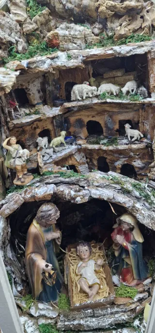 Lanterna con Presepe Artigianale