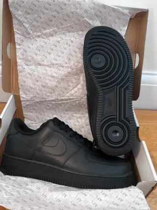 Nike Air Force 1 Low '07 Negro Talla 37.5-47