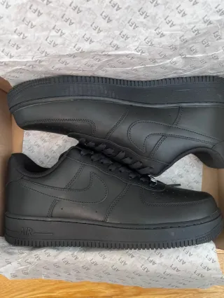 Nike Air Force 1 Low '07 Negro Talla 37.5-47