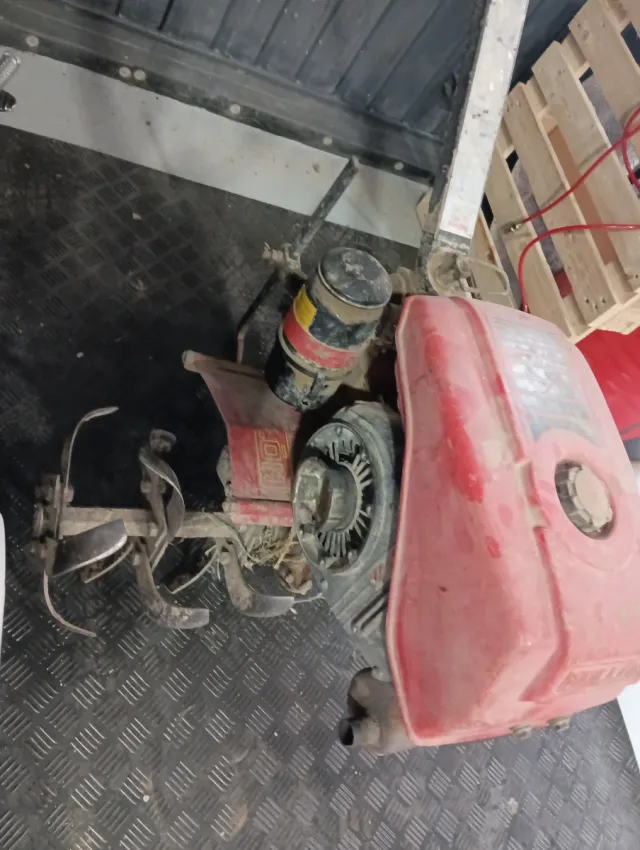 Máquina de arar MOLLÓN