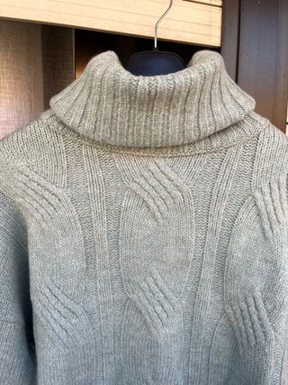 Jersey cuello alto Stradivarius