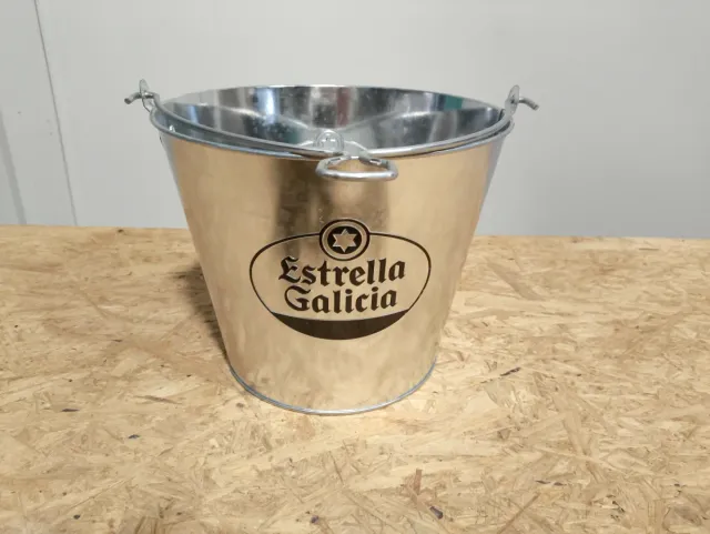 Cubos macetero Estrella Galicia Metal con Abridor