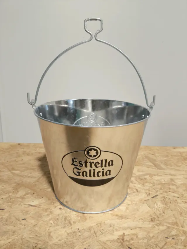 Cubos macetero Estrella Galicia Metal con Abridor