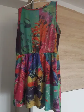 2 Vestidos y 1Pareo Verano Multicolor. M