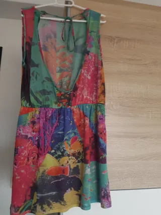 2 Vestidos y 1Pareo Verano Multicolor. M