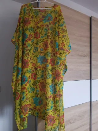 2 Vestidos y 1Pareo Verano Multicolor. M