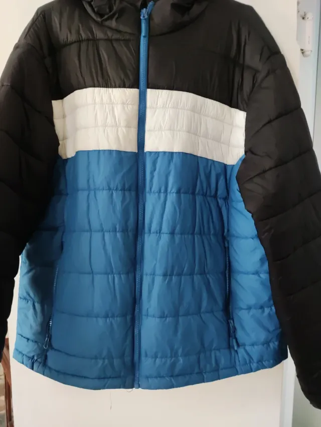 Chaqueta con capucha caballero 2XL