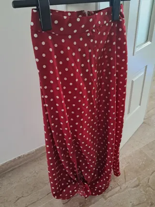Falda flamenca lunares roja con nudo delantero