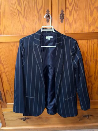 Americana azul a rayas