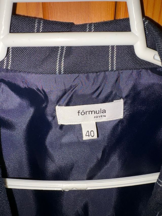 Americana azul a rayas