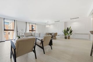 Piso en alquiler en Castellana en Madrid