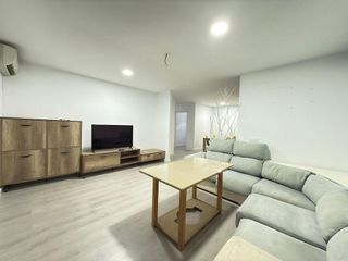 Casa adosada en alquiler en Ctra de Sevilla - Ronda sur en Badajoz