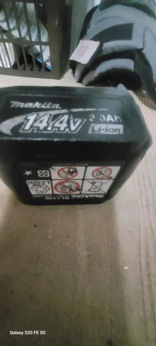 Batería Makita 14.4V 3.0Ah Li-ion