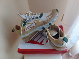 Nike Air Max 270 React Beige