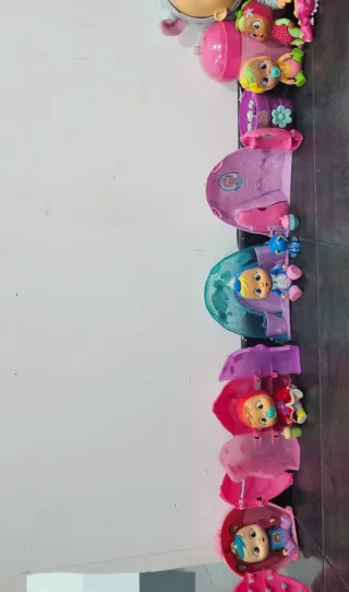 Bebés Llorones y casitas