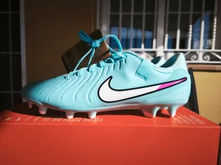 Botas de fútbol Nike Tiempo Talla 41