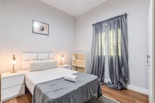 Piso en alquiler en Jerónimos en Madrid