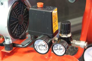 Compresor Aire Silencioso 24 L - 0,75 Hp - 09368 - Mader