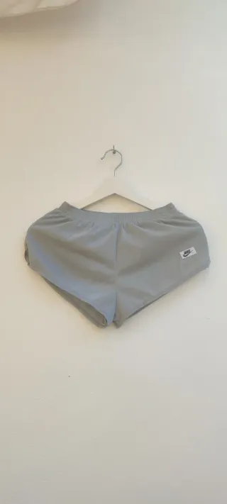 Pantalones cortos Nike grises Vintage