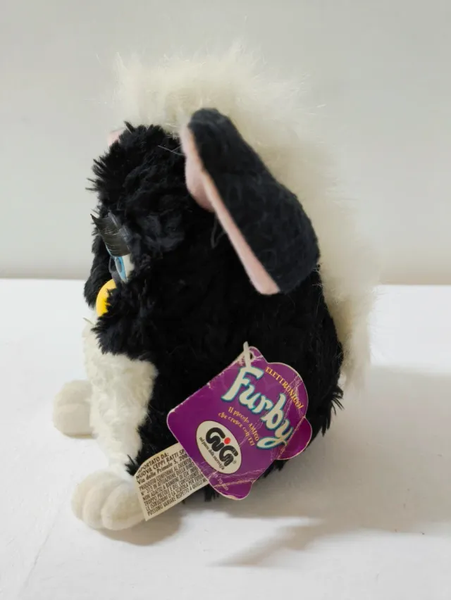 Furby Negro Blanco Imitación con etiqueta