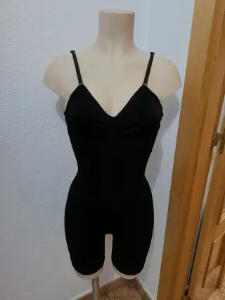 Faja Moldeadora Negra Tirantes Regulables Talla S