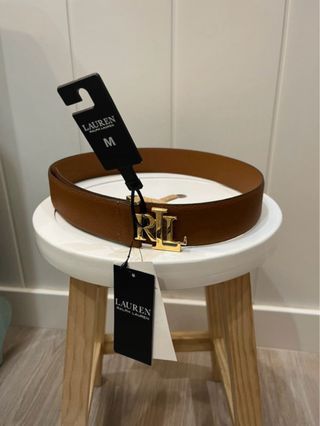 Cinturón Ralph Lauren Marrón con Logo Dorado