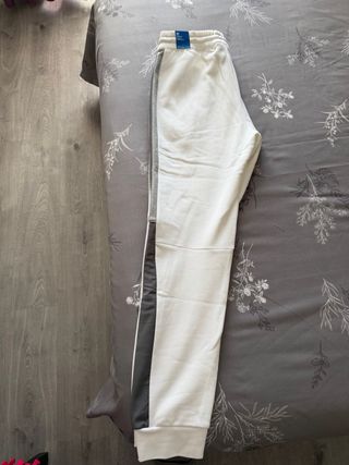 Pantalón chándal Adidas blanco a estrenar