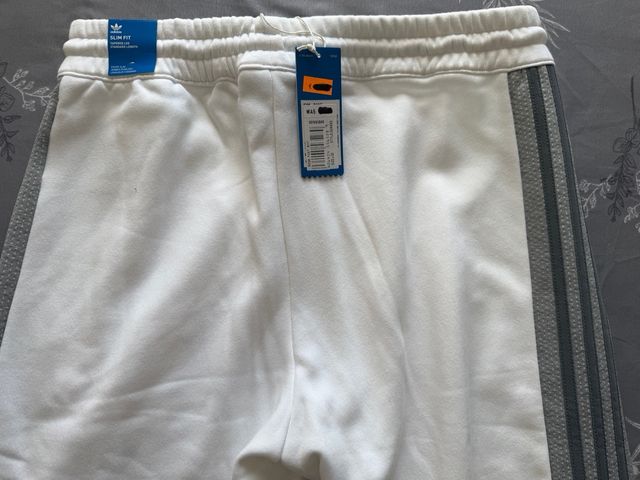 Pantalón chándal Adidas blanco a estrenar