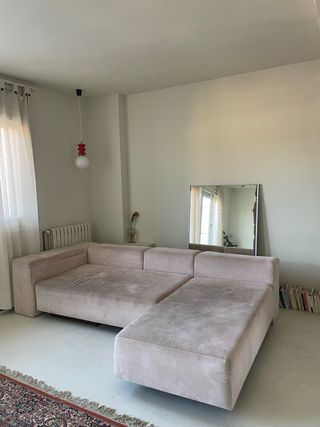 Sofá chaise longue beige