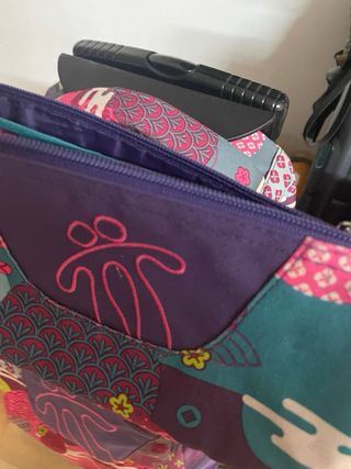 Mochila y estuches Totto