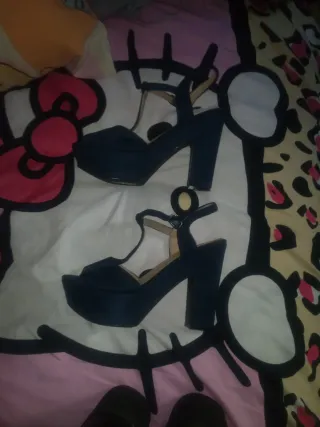 Zapatos de tacón azul talla 38