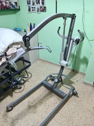 SOY CUIDADOR DE ADULTOS MAYORES Y DISCAPACITADOS